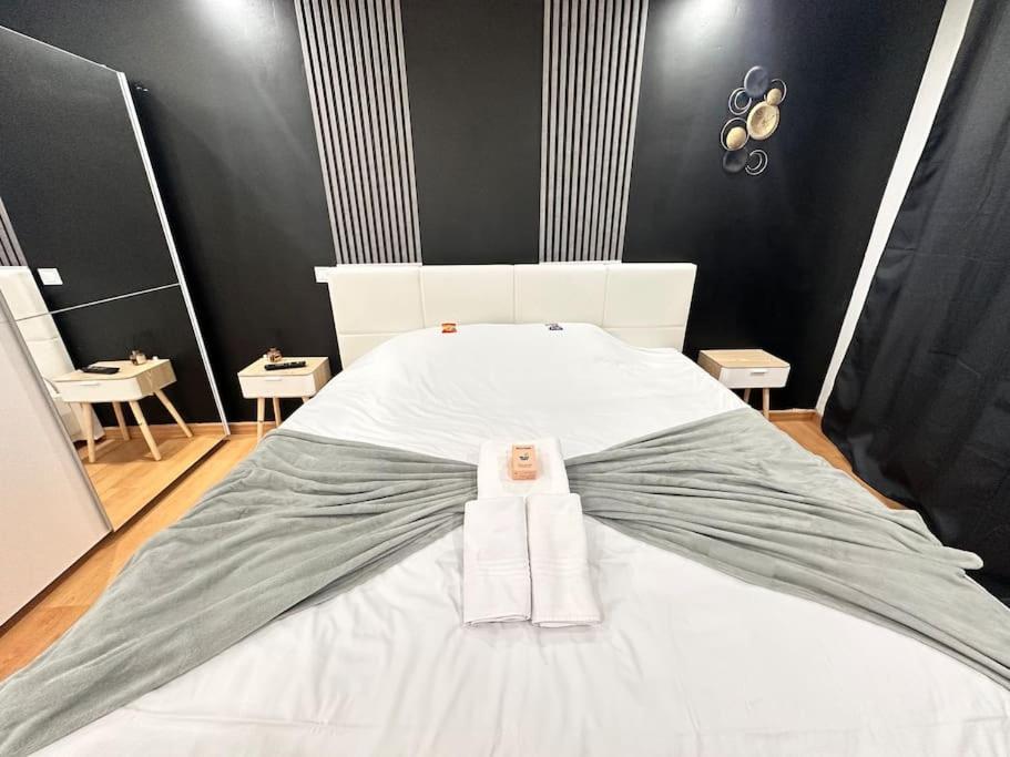 E Servagnat T3 Luxe Avec Sauna Jacuzzi Et Hammam Epernay Bagian luar foto